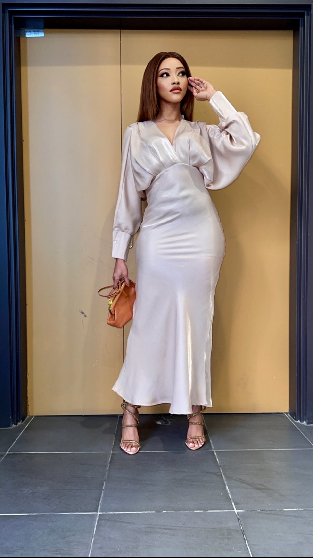 Robe de soirée champagne scintillante