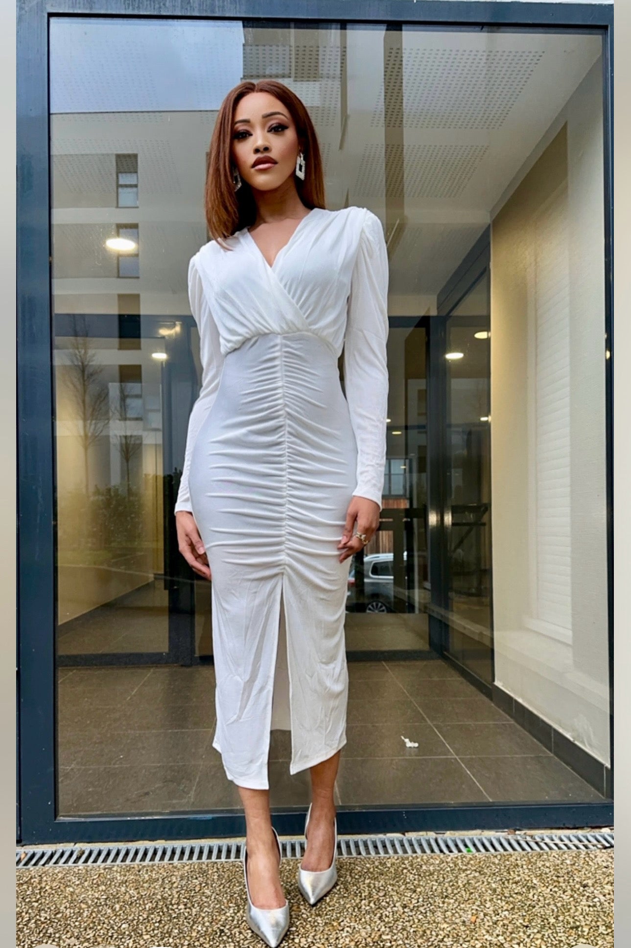 Robe moulante grise