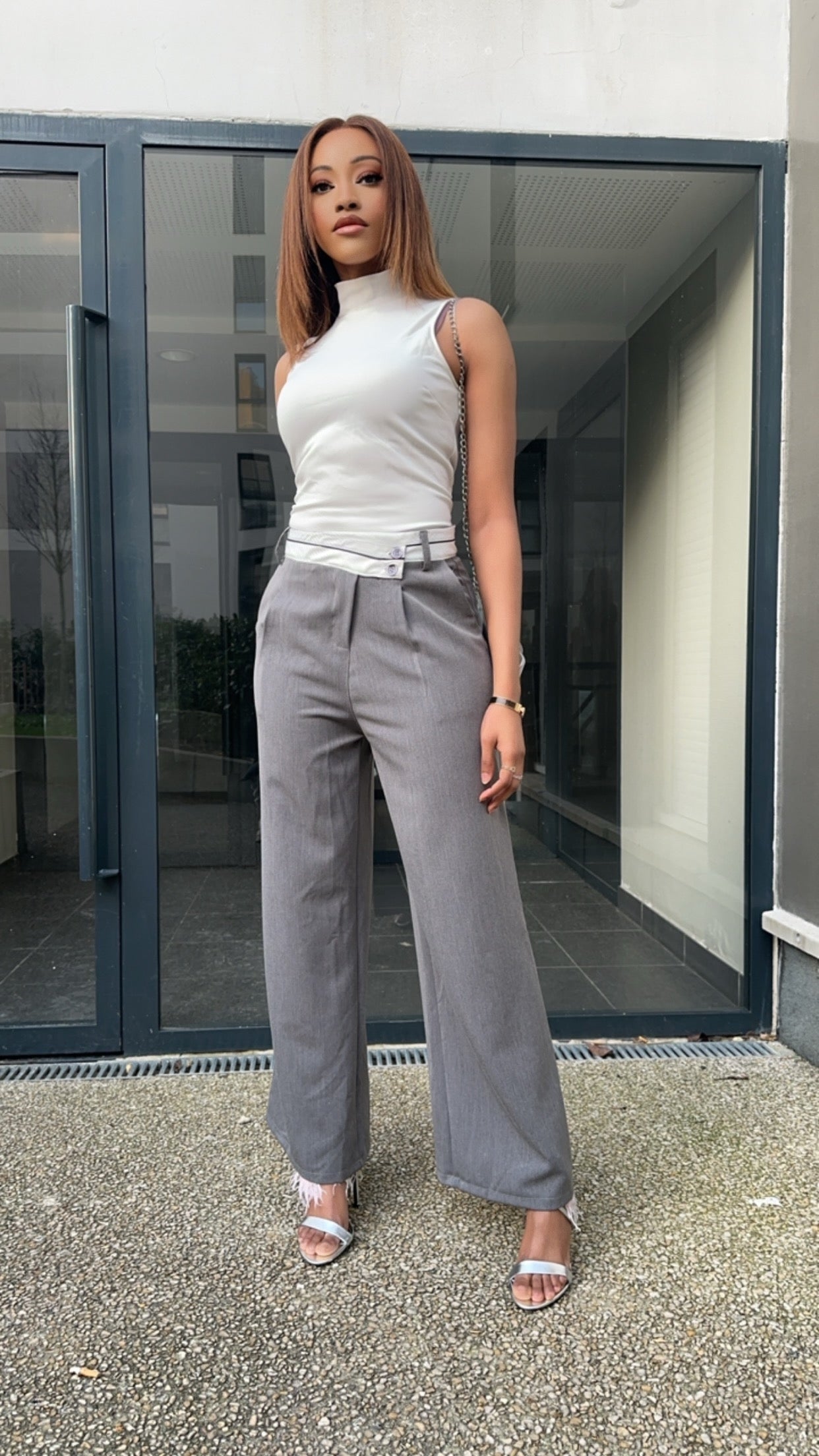 Pantalon évasé gris