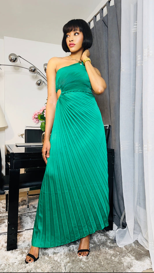 Robe asymétrique plissée verte