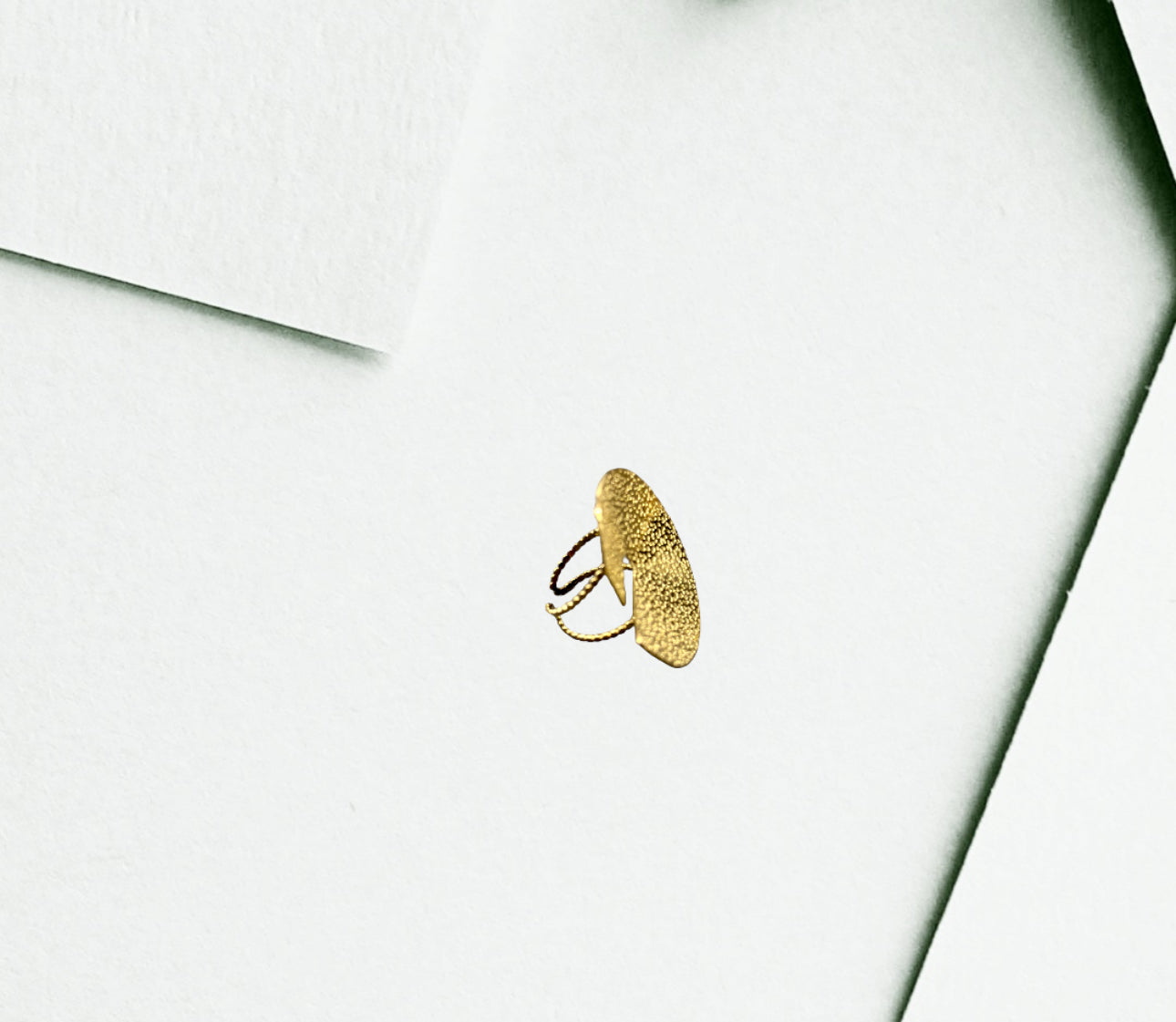 Bague feuilles ajustable
