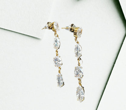 Boucles d'oreilles claires